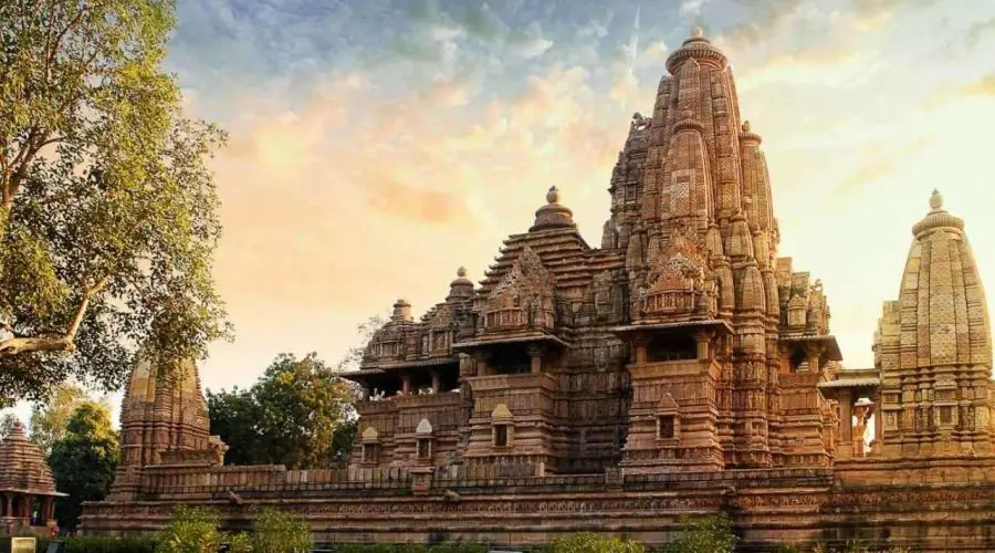 Know these 10 Temples, that offer Unique Prasad | Get ready to be Surprised