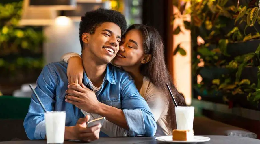 Know these Top 5 Zodiac Signs who Love to Cuddle: Ranked in Order