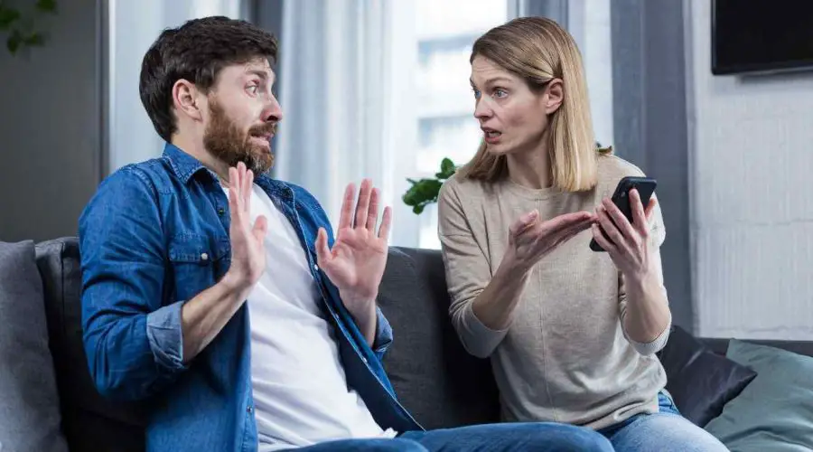 12 Signs a Libra man is playing you – [BONUS] Tips on what to do with a Libra Man Player