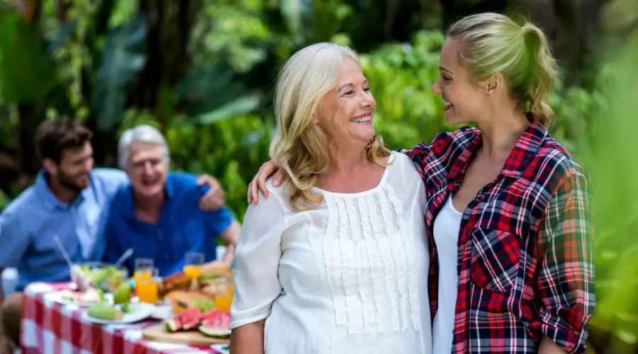 4 Zodiac Signs Who Make Excellent Connections with their Mothers-in-law