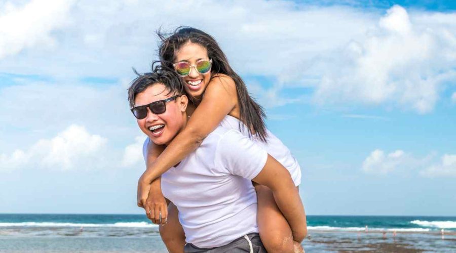 4 Zodiac Signs Who Value Emotional Intelligence in Their Relationships