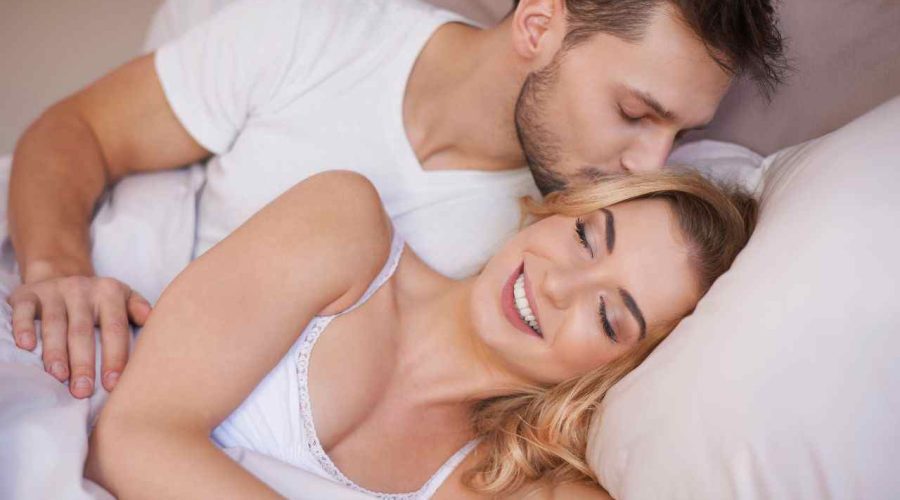 Libra Woman in Bed – Know 7 Libra Woman Turn Ons