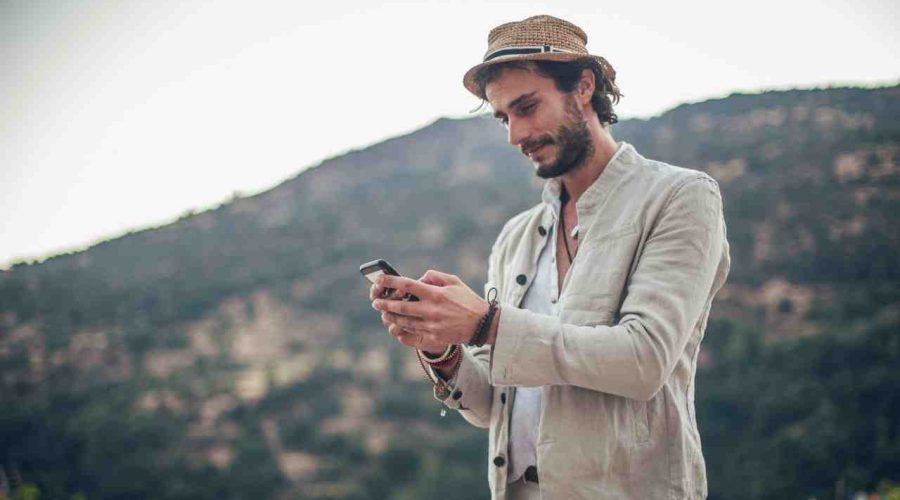 How To Text An Aries Man – A Complete Guide