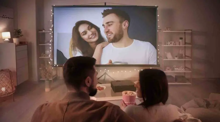 These Zodiac Signs are Fond of Romantic Movies