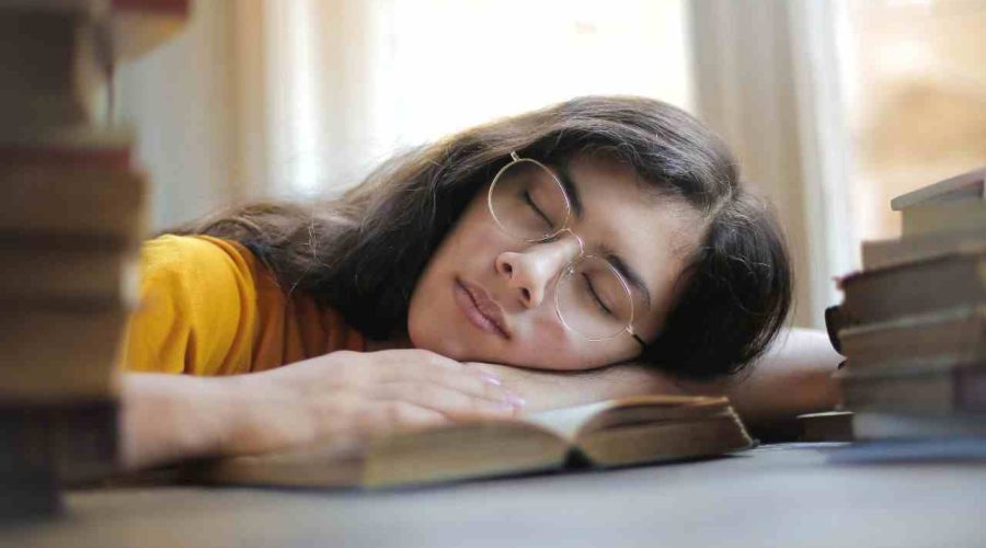 Know About These Zodiac Signs Who Are Always Sleepy
